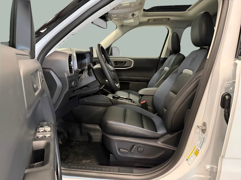 New 2025 Ford Bronco Sport Outer Banks w/ Sasquatch Outer Banks Package image 16