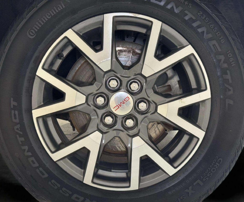 Used 2023 GMC Acadia SLE w/ Driver Convenience Package AWD/4WD image 30