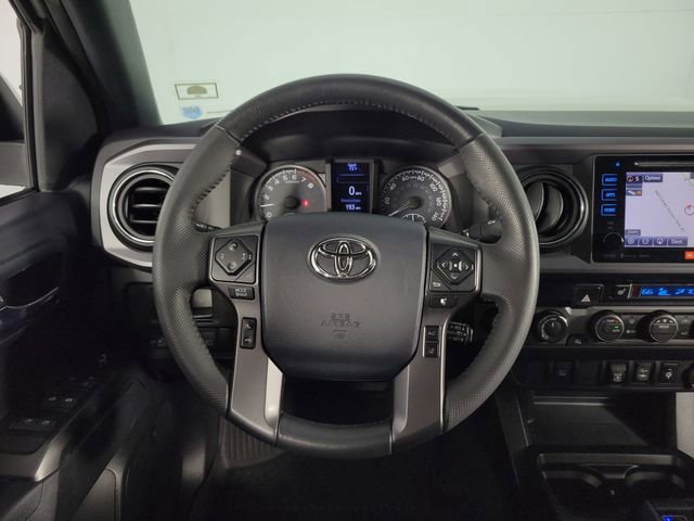Used 2019 Toyota Tacoma TRD Sport w/ TRD Premium Sport Package AWD/4WD image 22