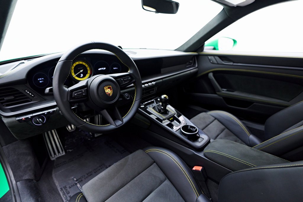Used 2022 Porsche 911 GT3 image 2