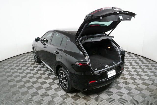 Used 2024 Alfa Romeo Tonale Ti image 31