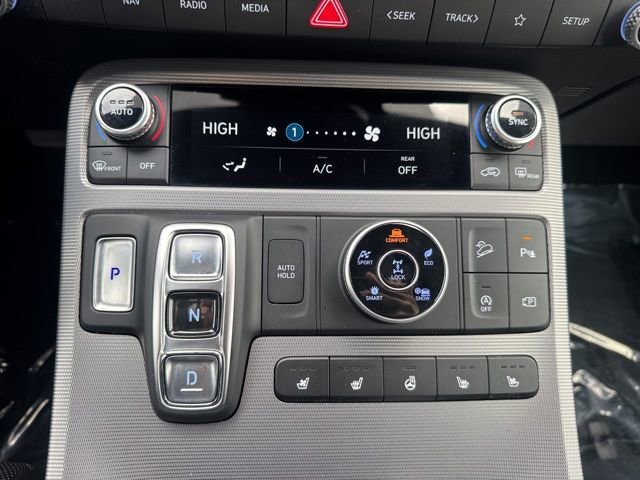 Used 2024 Hyundai Palisade Calligraphy image 24