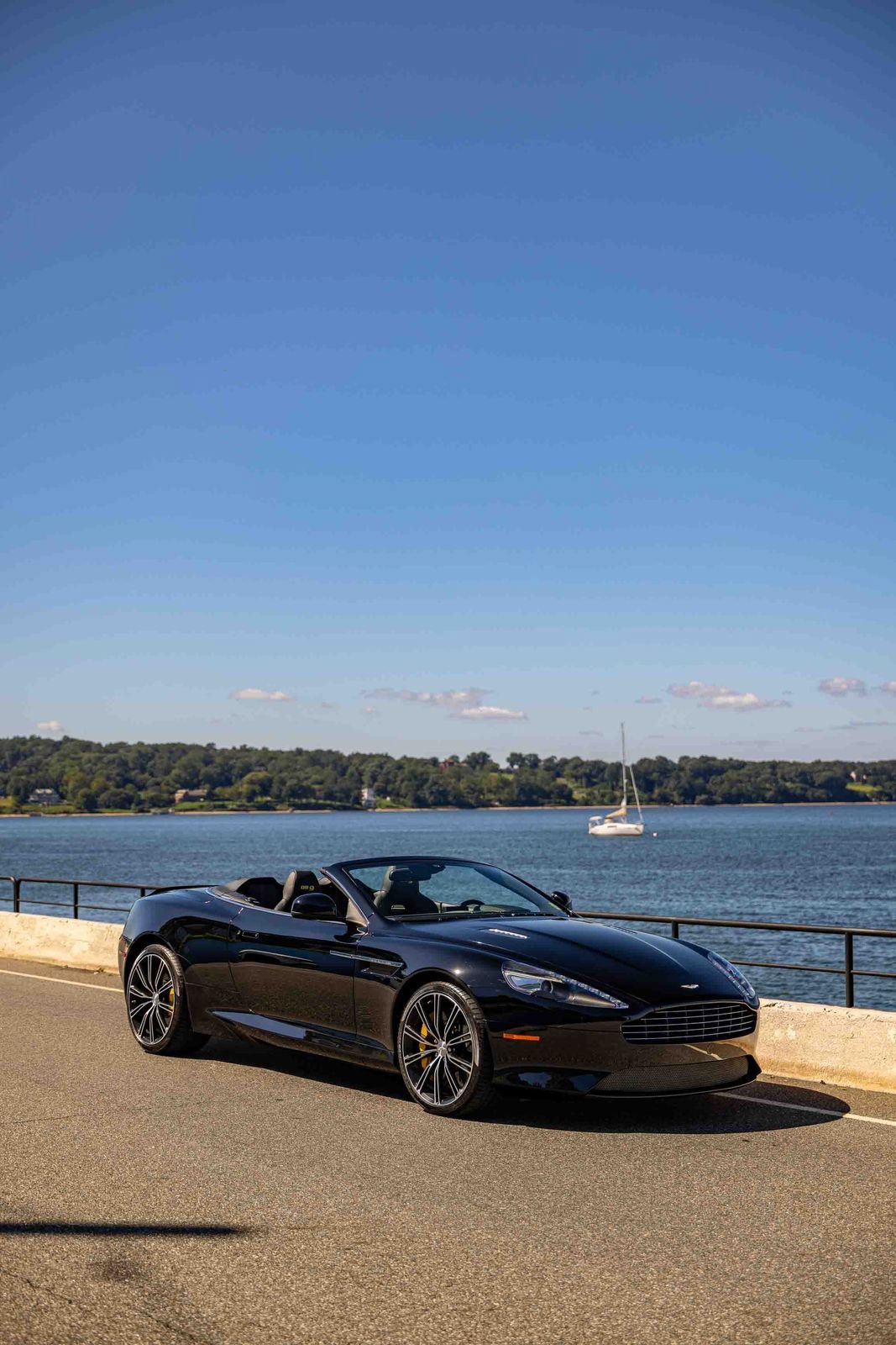 Used 2013 Aston Martin DB9 Volante RWD image 69