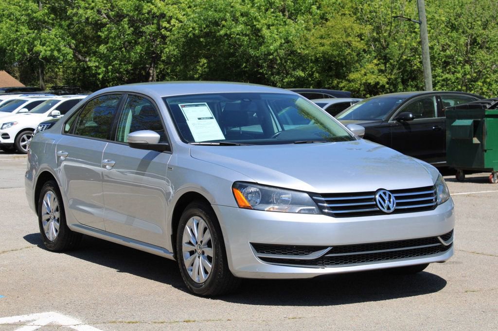 Used 2015 Volkswagen Passat 1.8T Wolfsburg Edition image 1