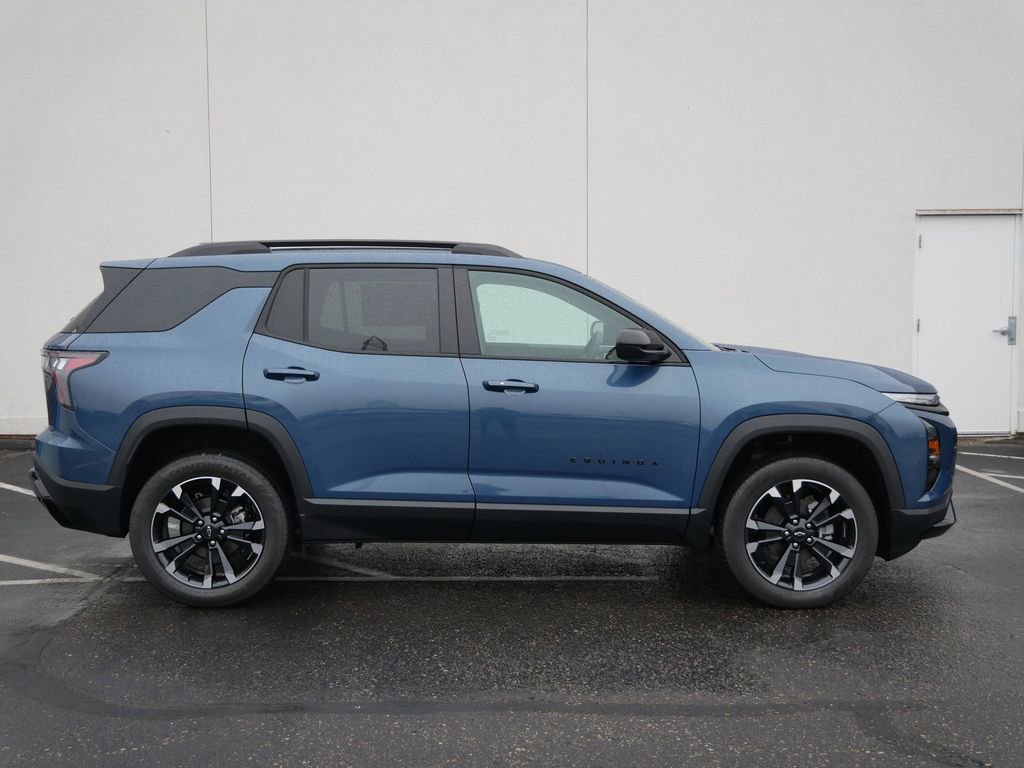 New 2026 Chevrolet Equinox RS w/ Convenience Package III image 2