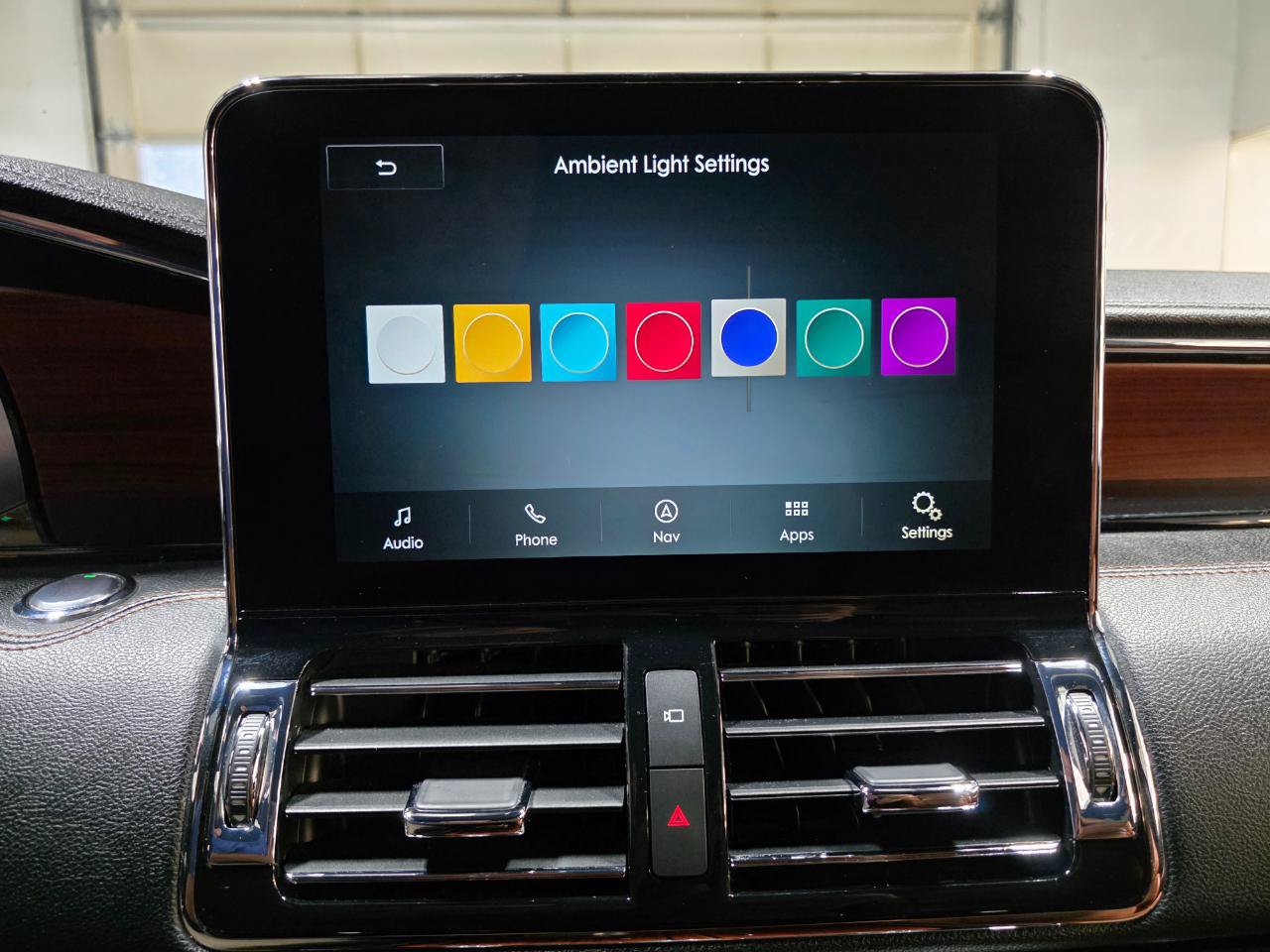 Used 2021 Lincoln Navigator Reserve AWD/4WD image 40