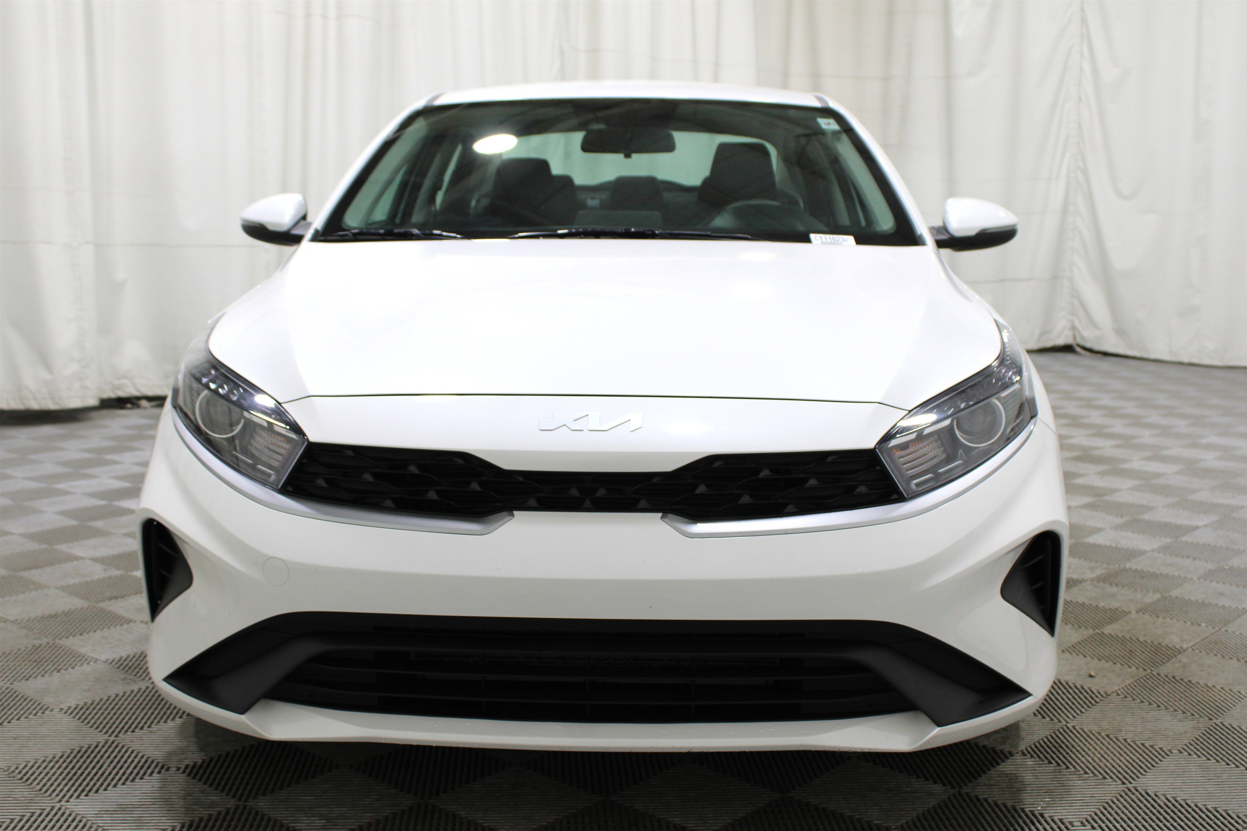 Used 2023 Kia Forte LXS w/ LXS Technology Package FWD image 32