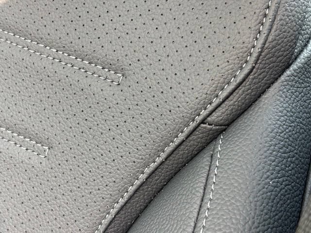 New 2026 Mercedes-Benz C 300 4MATIC Sedan image 34