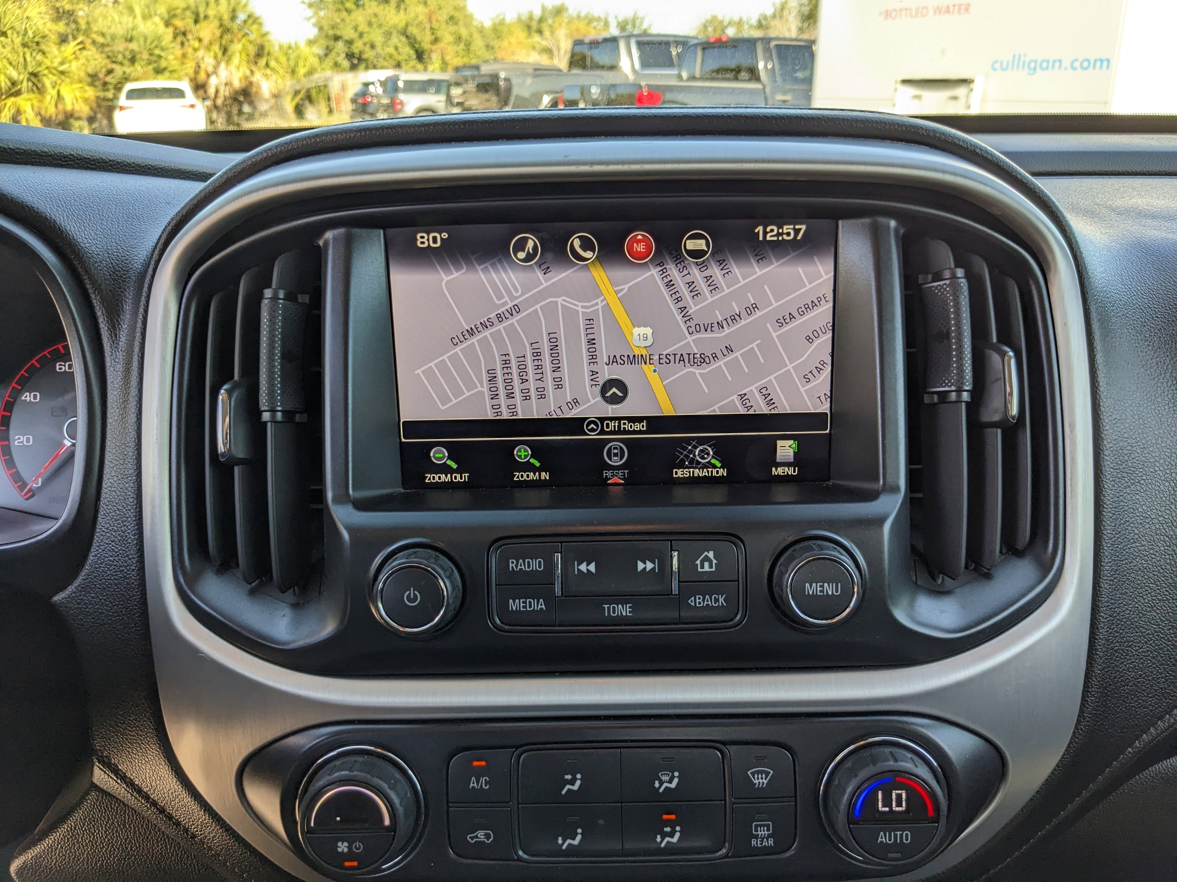 Used 2016 GMC Canyon SLT w/ Driver Alert Package image 20