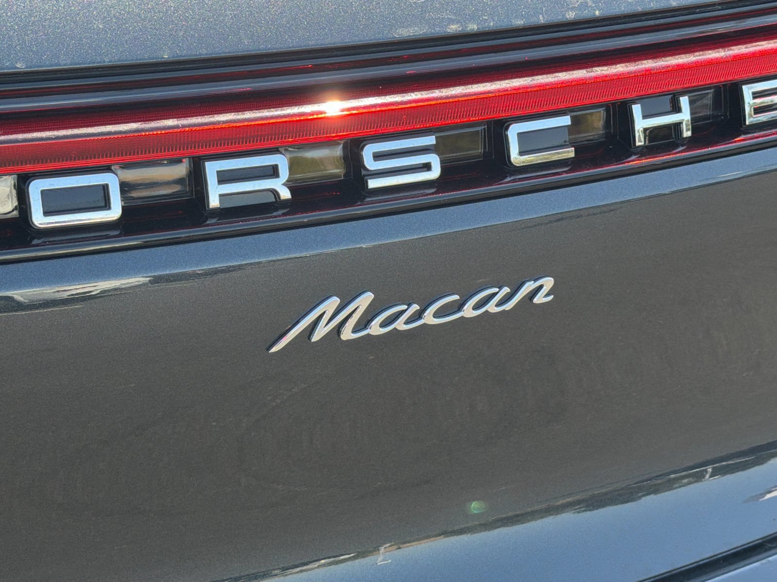 New 2026 Porsche Macan AWD/4WD image 27