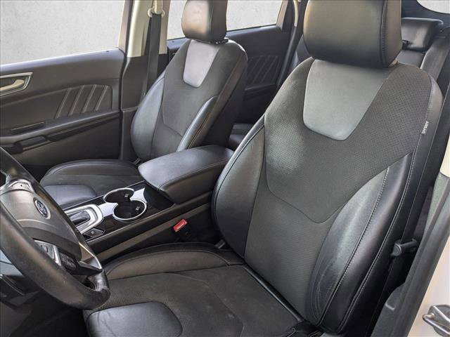 Used 2015 Ford Edge Sport image 17