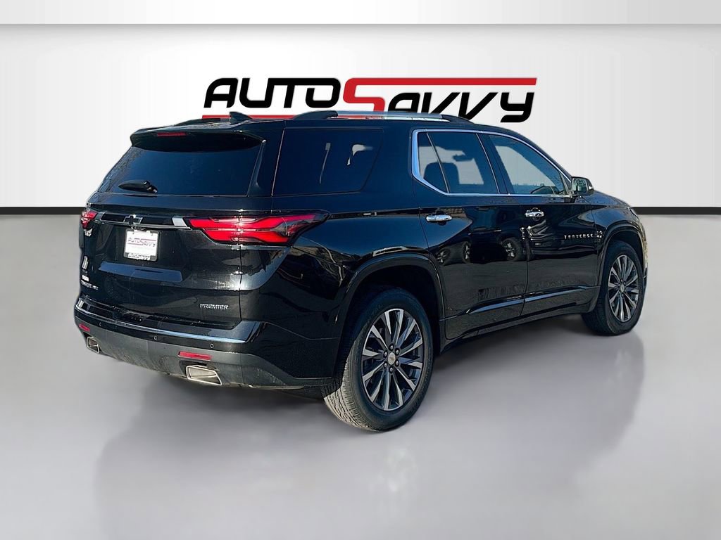 Used 2023 Chevrolet Traverse Premier image 7