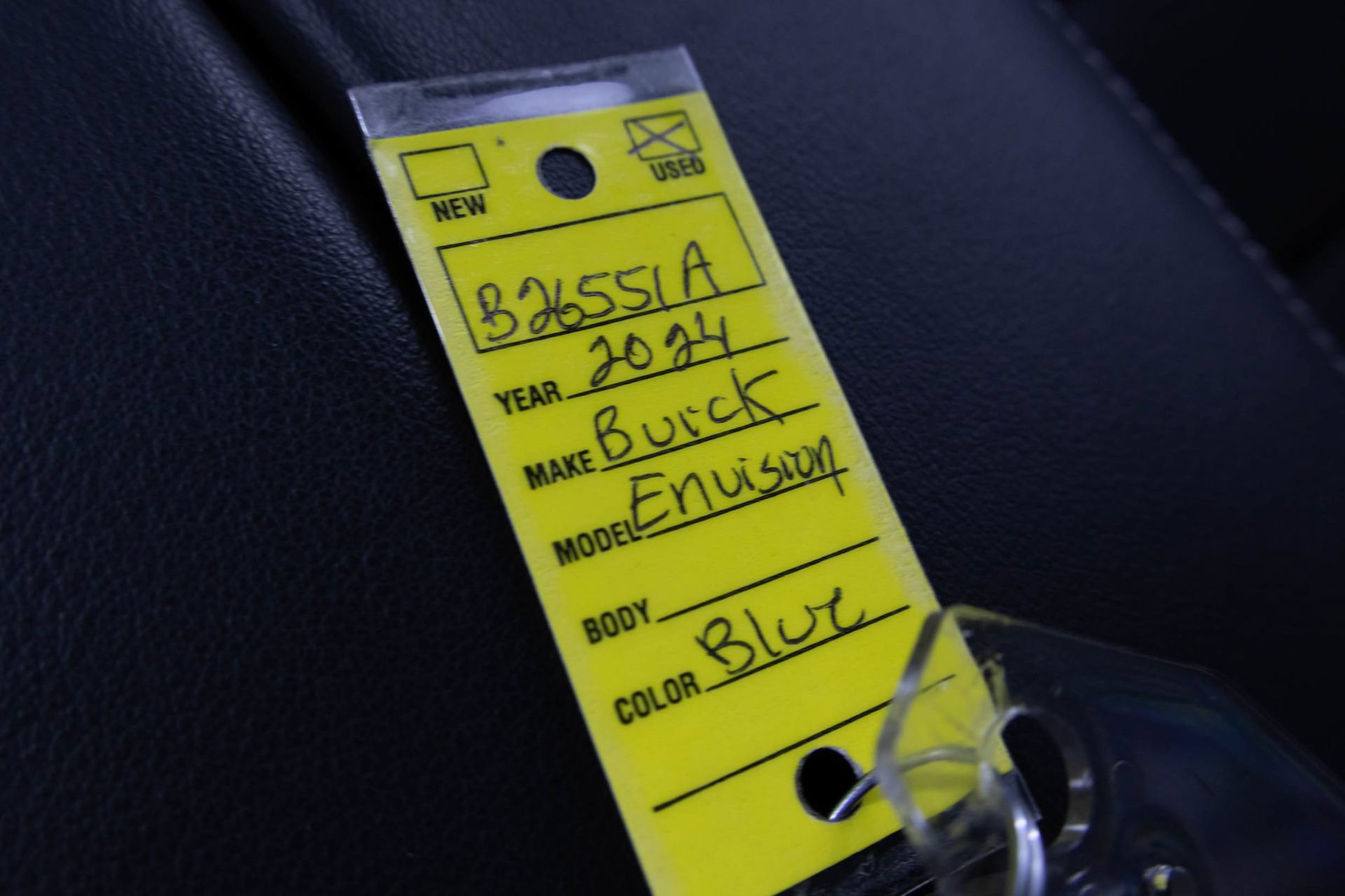 Used 2023 Buick Envision Essence AWD/4WD image 32