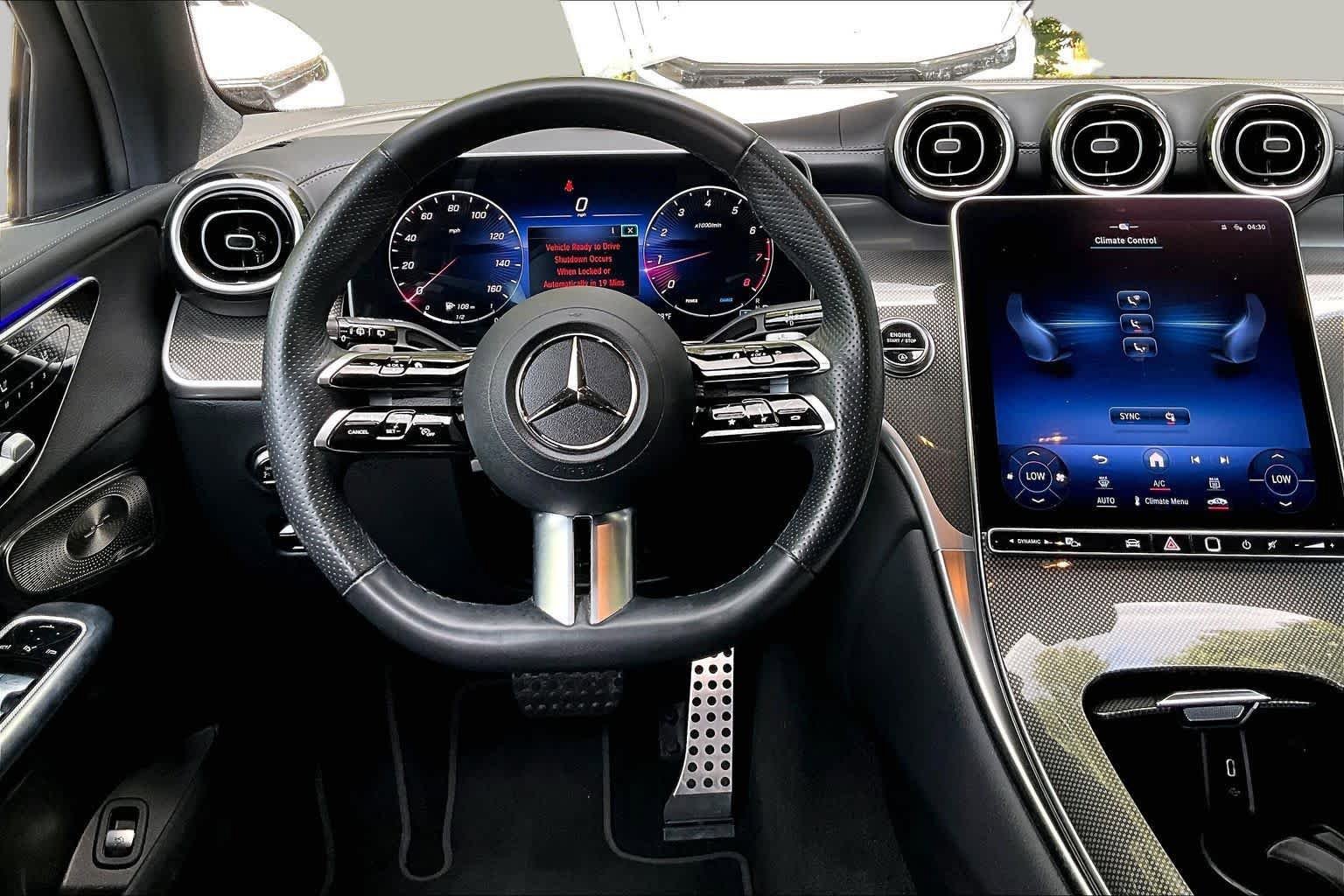 Used 2024 Mercedes-Benz GLC 300 image 6