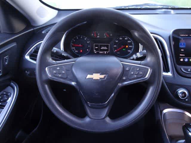 Used 2020 Chevrolet Malibu LT FWD image 11