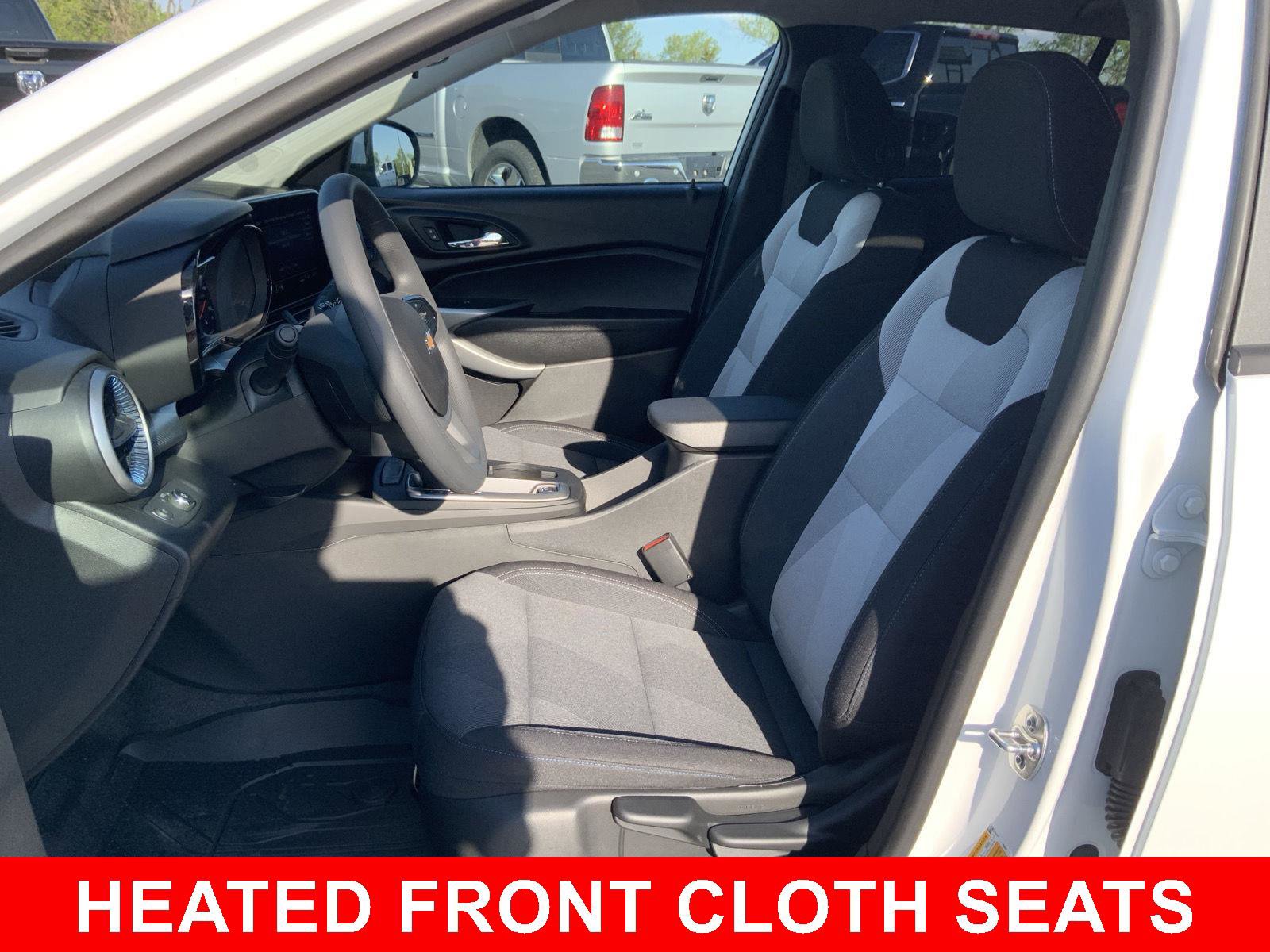 New 2026 Chevrolet Trax LS w/ LS Convenience Package FWD image 5