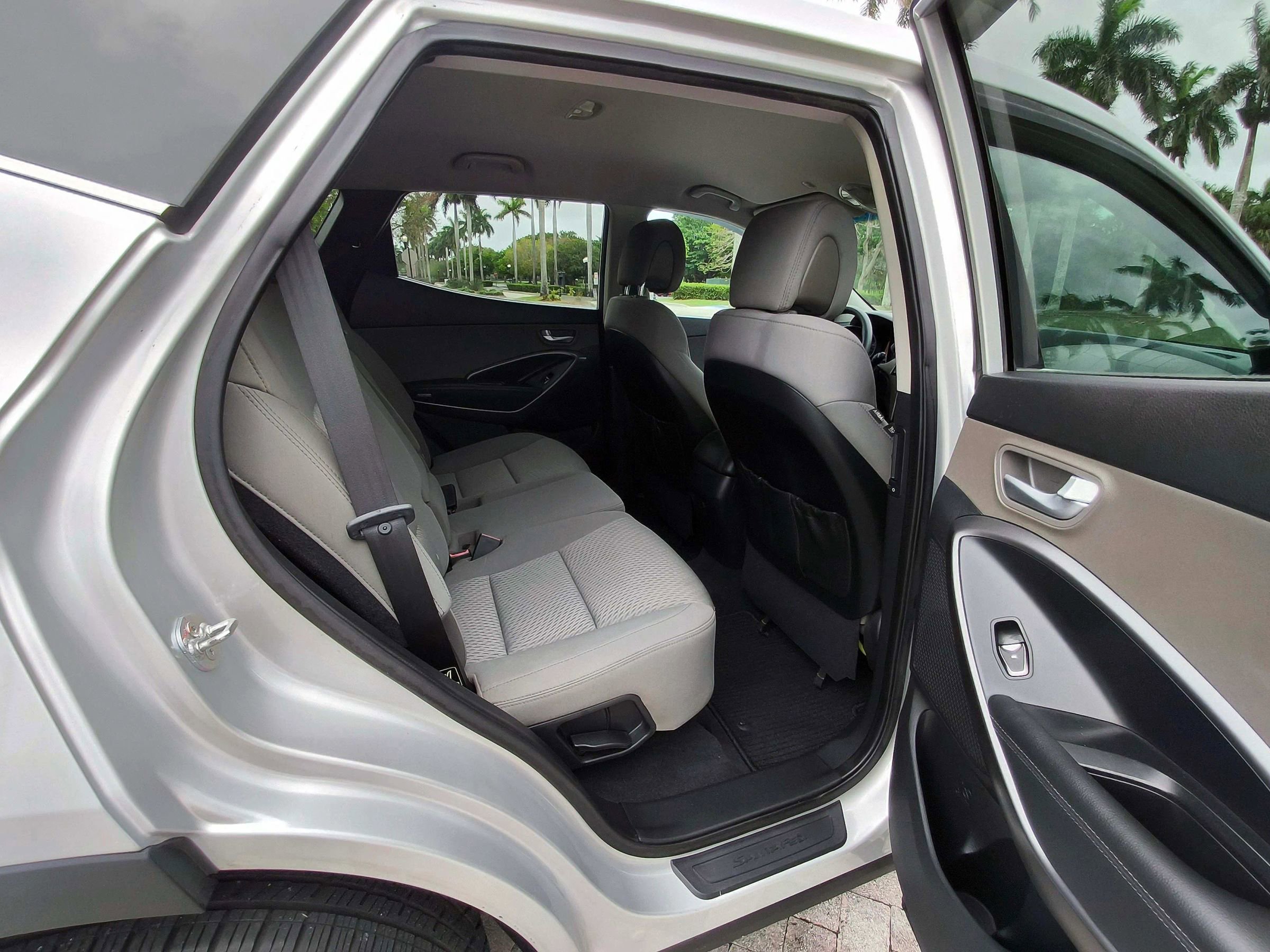 Used 2013 Hyundai Santa Fe Sport FWD image 32