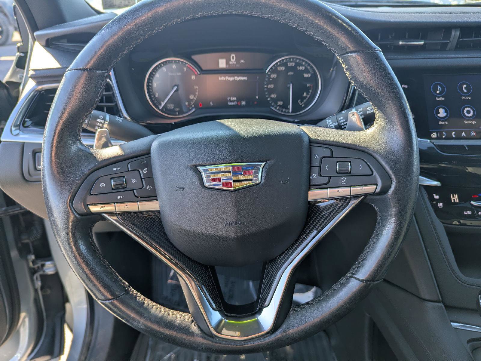 Used 2023 Cadillac XT6 Sport image 18