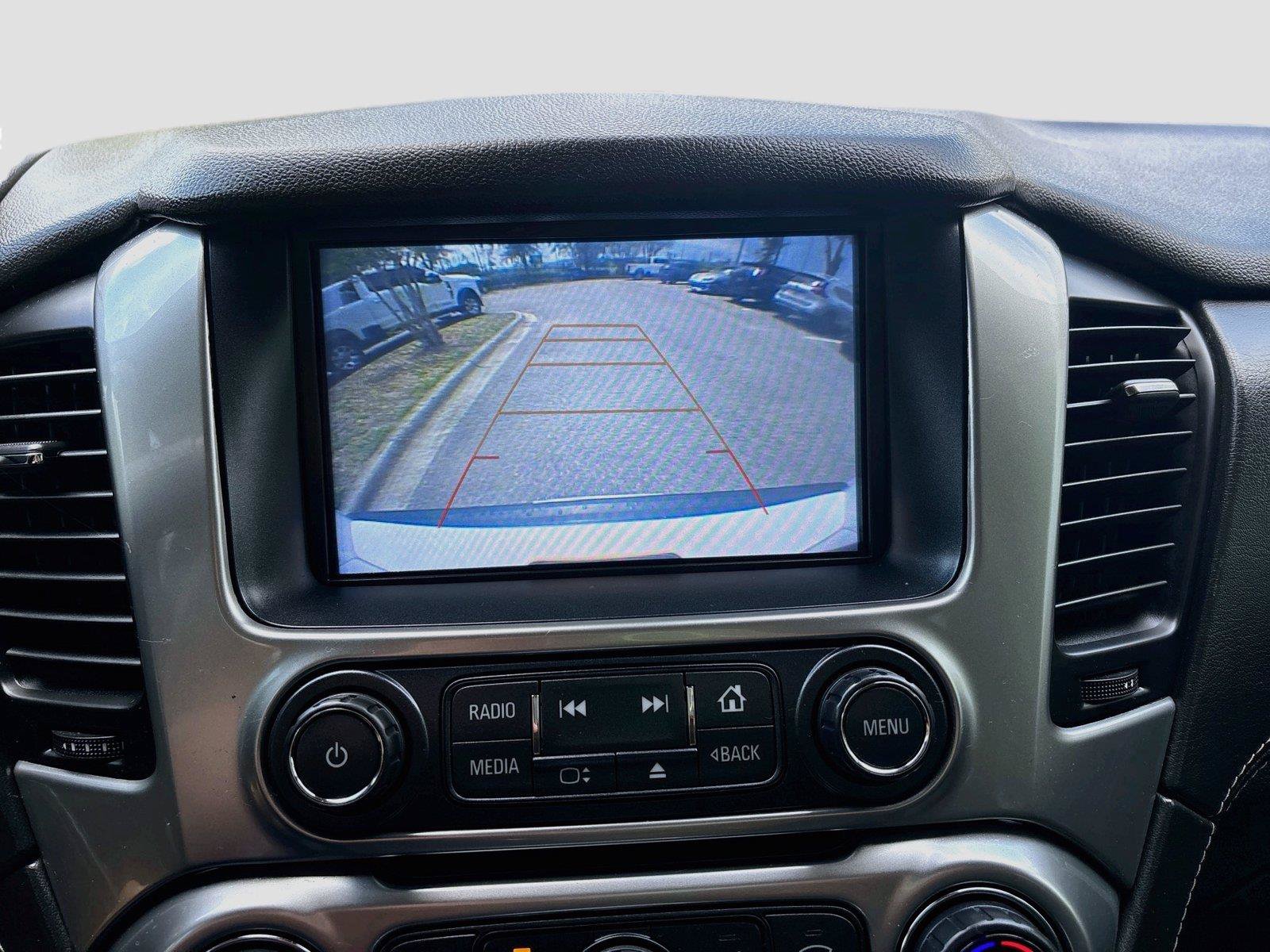 Used 2018 Chevrolet Tahoe Premier AWD/4WD image 17