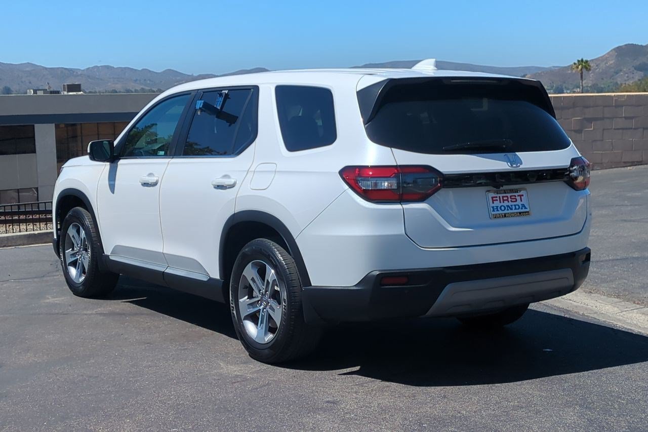 Certified 2023 Honda Pilot EX-L image 8