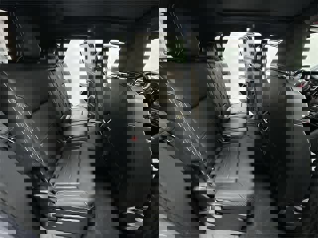 Certified 2023 Volkswagen Atlas Cross Sport SEL R-Line image 26