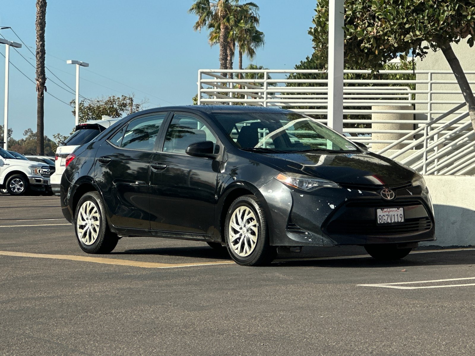 Used 2017 Toyota Corolla LE FWD image 8