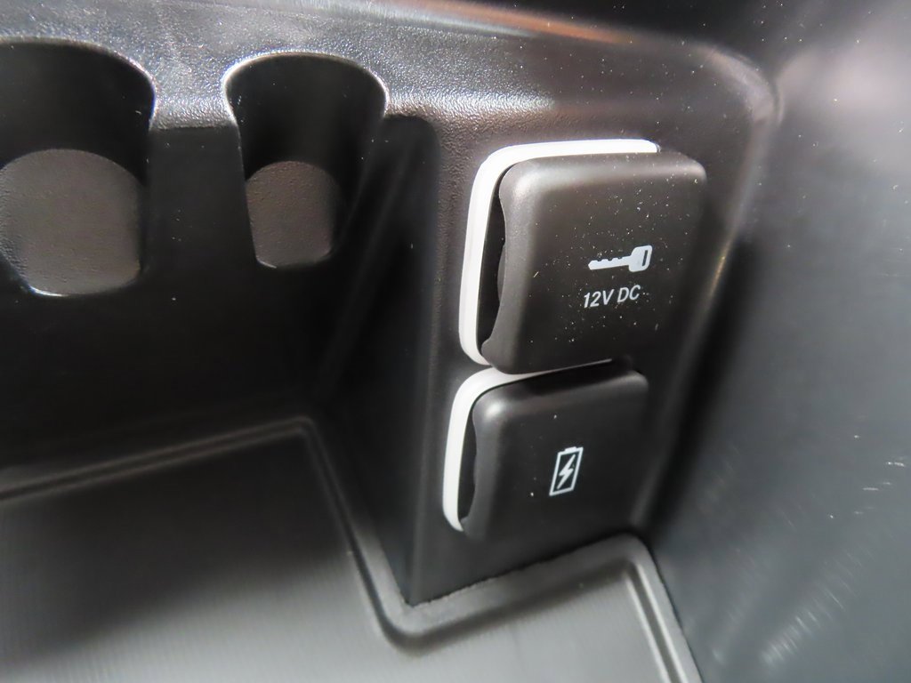 New 2026 Chrysler Pacifica Pinnacle w/ Trailer Tow Group image 13