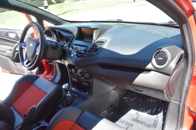 Used 2015 Ford Fiesta ST w/ ST Recaro Package FWD image 35