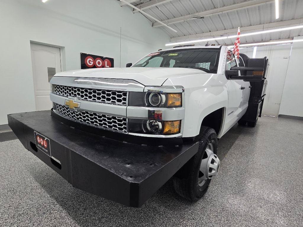 Used 2019 Chevrolet Silverado 3500 W/T w/ WT Convenience Package RWD image 3