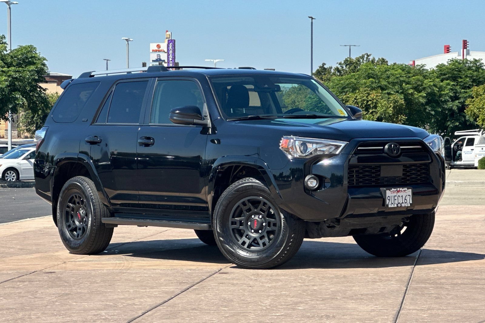 Certified 2024 Toyota 4Runner SR5 AWD/4WD image 2