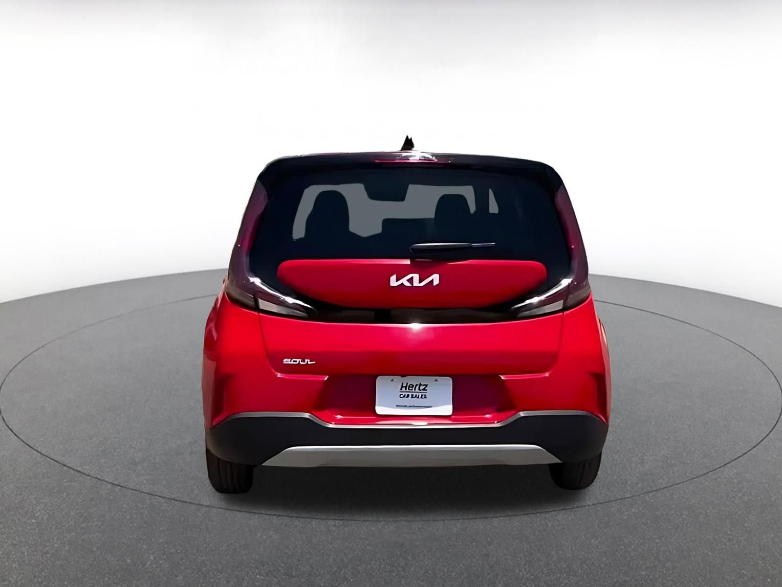 Used 2025 Kia Soul LX w/ LX Technology Package FWD image 11