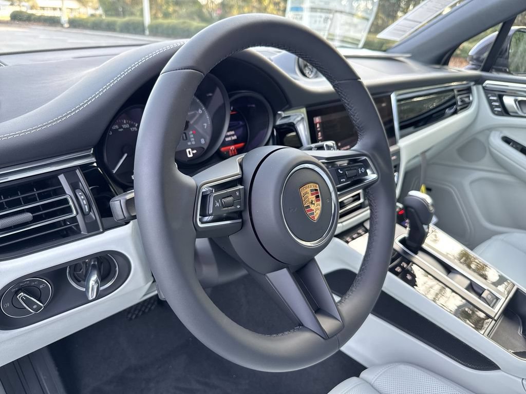 New 2026 Porsche Macan S AWD/4WD image 10