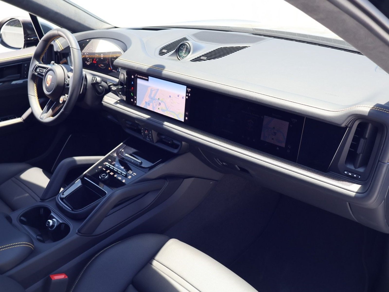New 2026 Porsche Cayenne Turbo GT AWD/4WD image 23