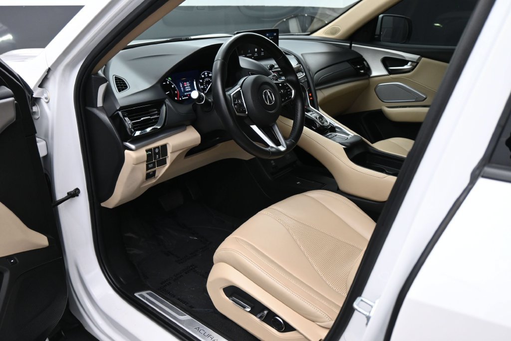 Used 2024 Acura RDX w/ Technology Package AWD/4WD image 2
