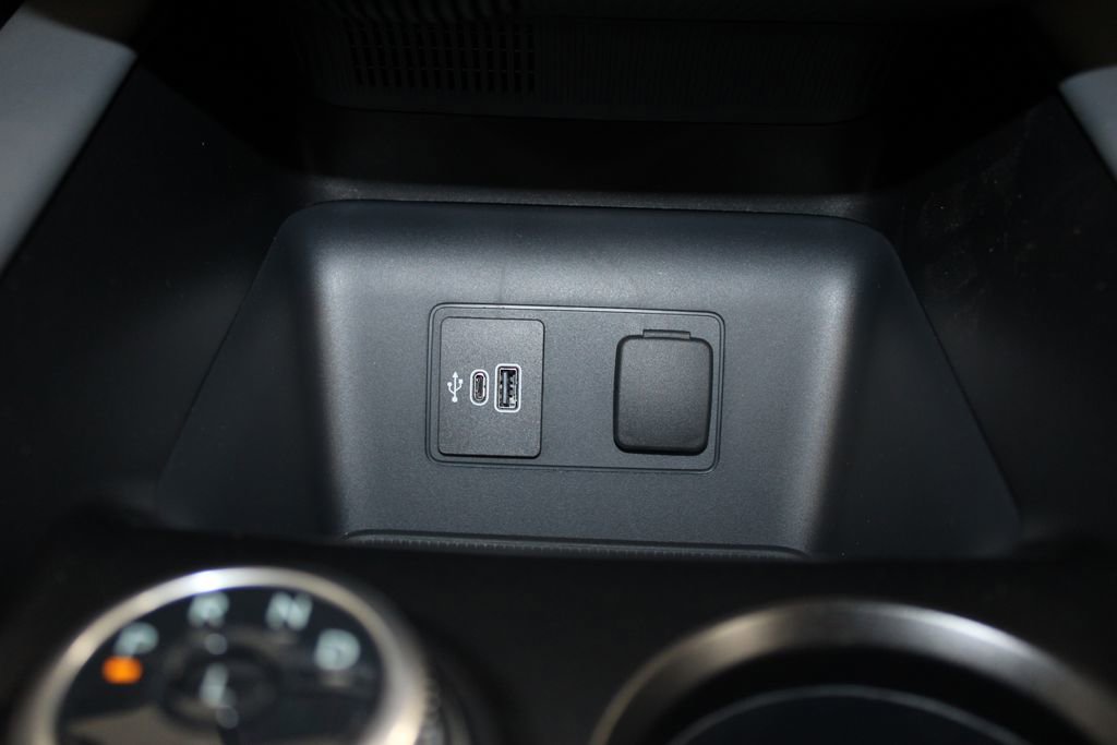 New 2026 Ford Explorer Active w/ Active Comfort Package image 53