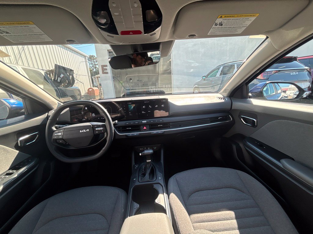 Certified 2025 Kia K4 EX FWD image 20