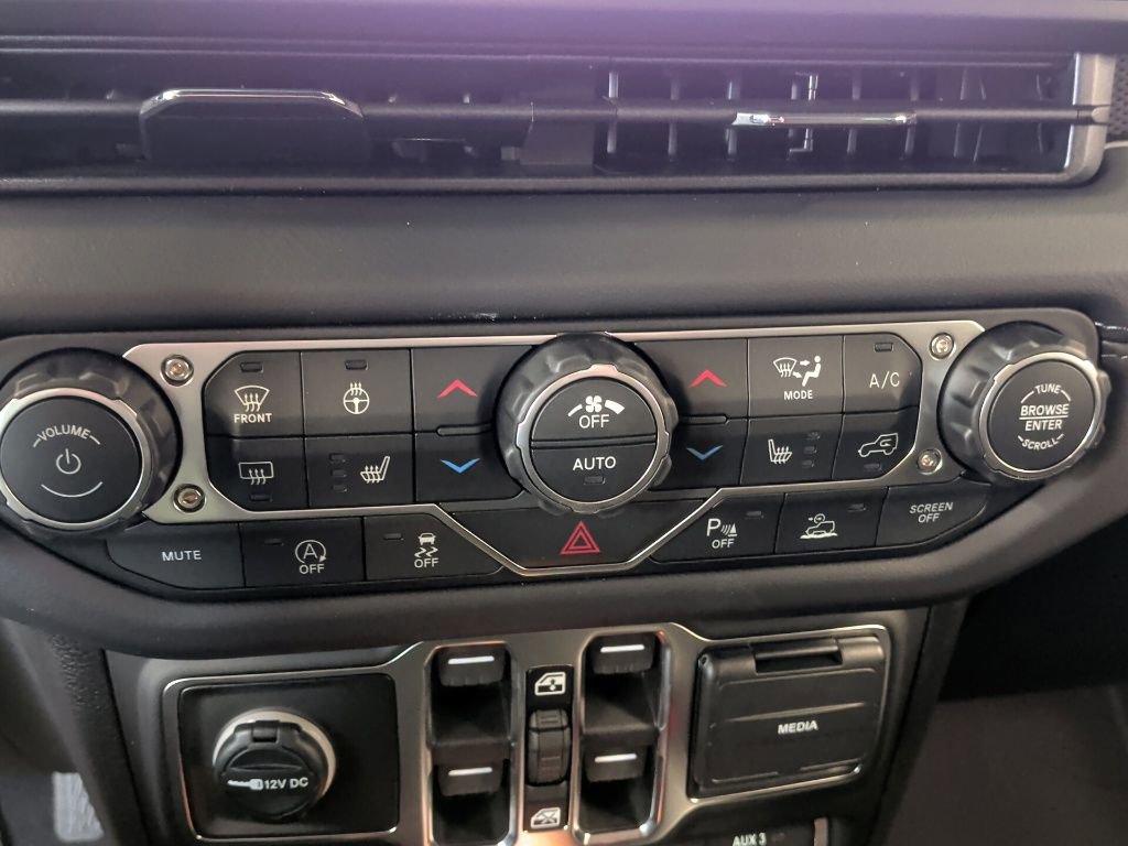 New 2026 Jeep Wrangler Unlimited Rubicon image 27