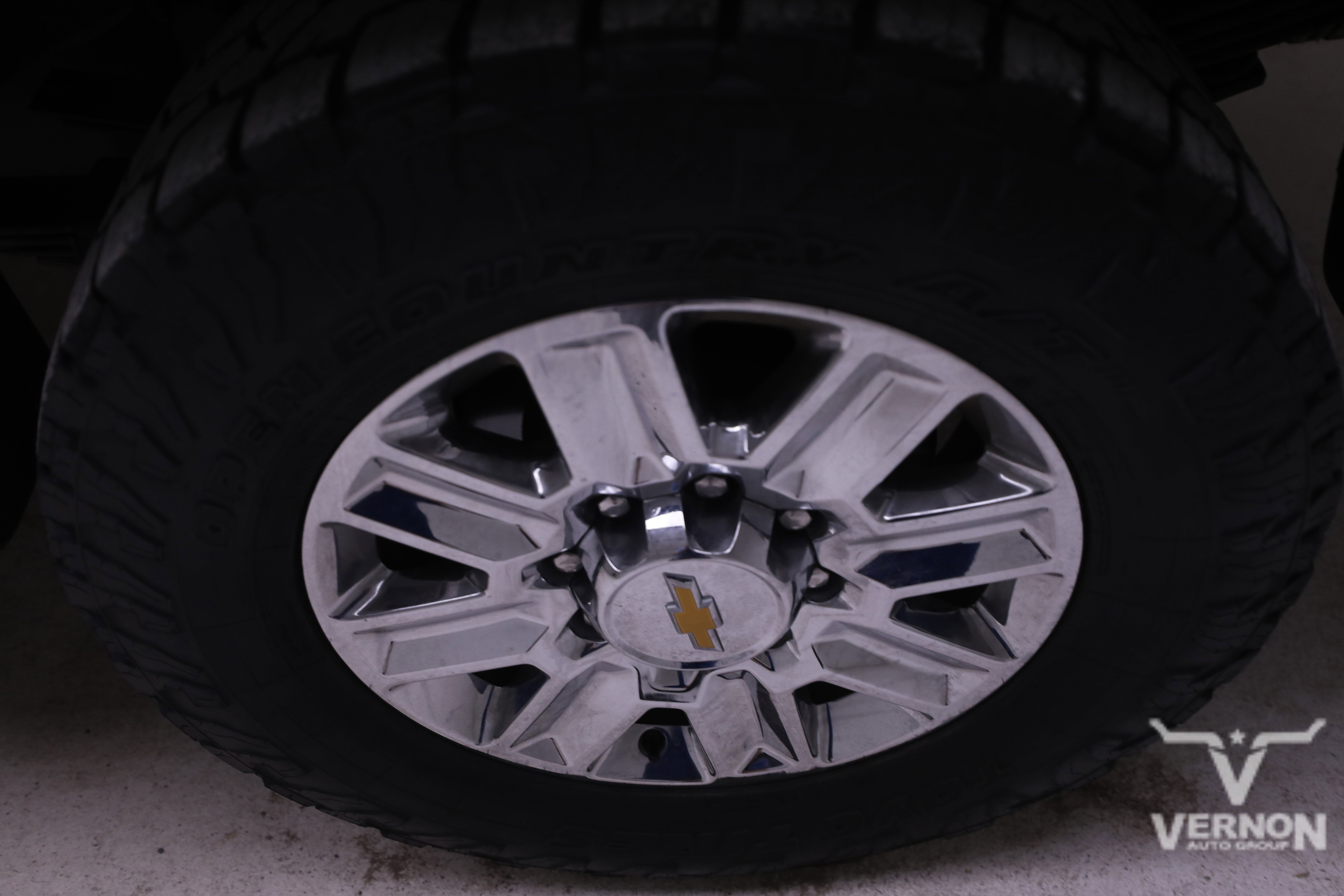 Used 2024 Chevrolet Silverado 3500 High Country w/ High Country Premium Package image 36