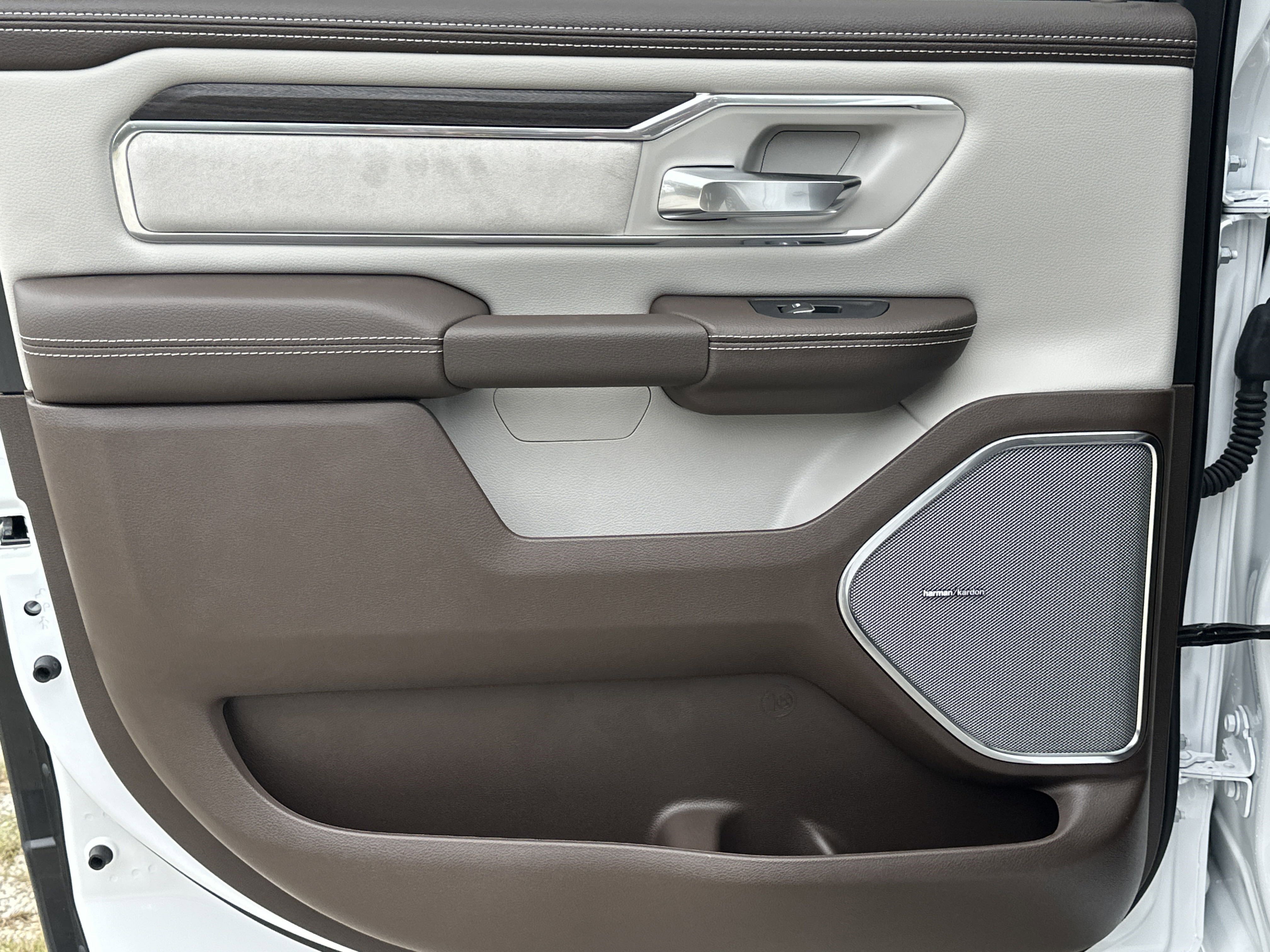 New 2026 RAM 1500 Laramie w/ Advanced Safety Group II image 21