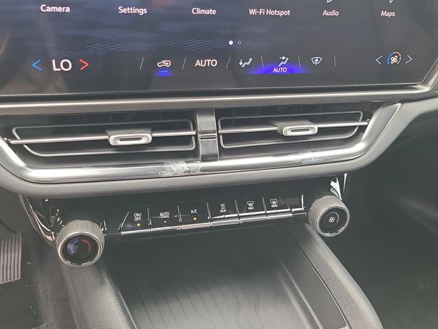 New 2026 Chevrolet Equinox EV LT w/ LPO, Blackout Package FWD image 33