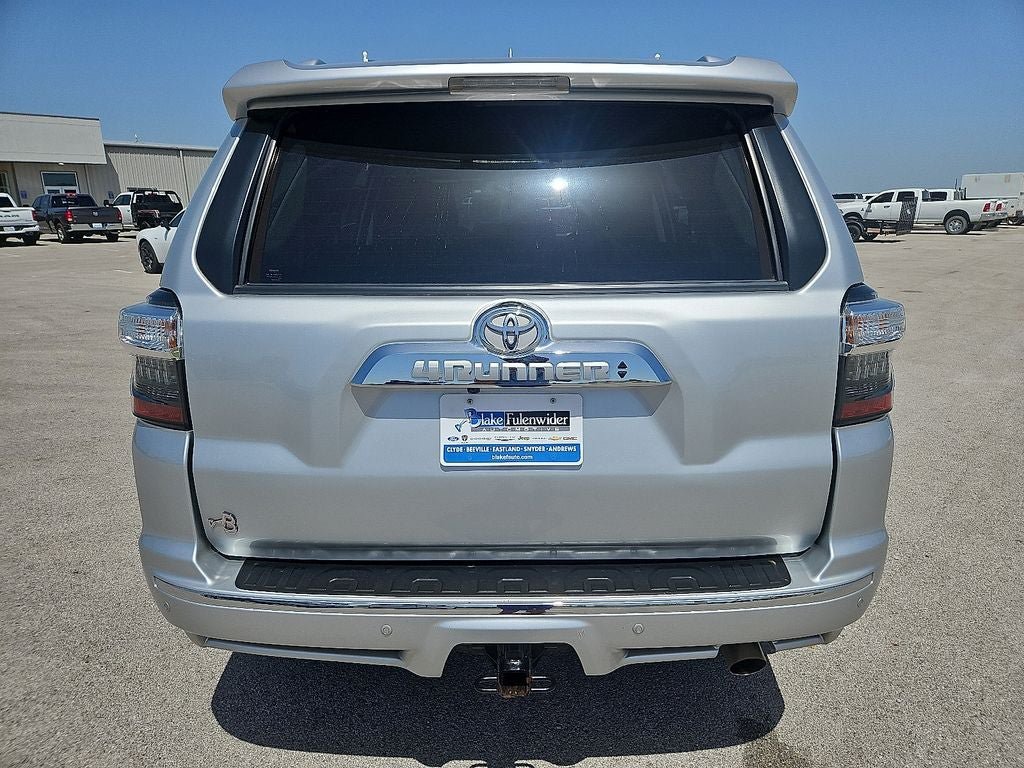 Used 2022 Toyota 4Runner Limited AWD/4WD image 6