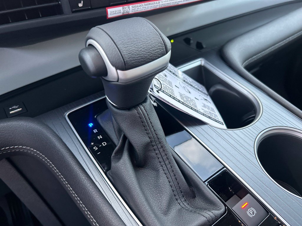 New 2026 Toyota Sienna XLE AWD/4WD image 22