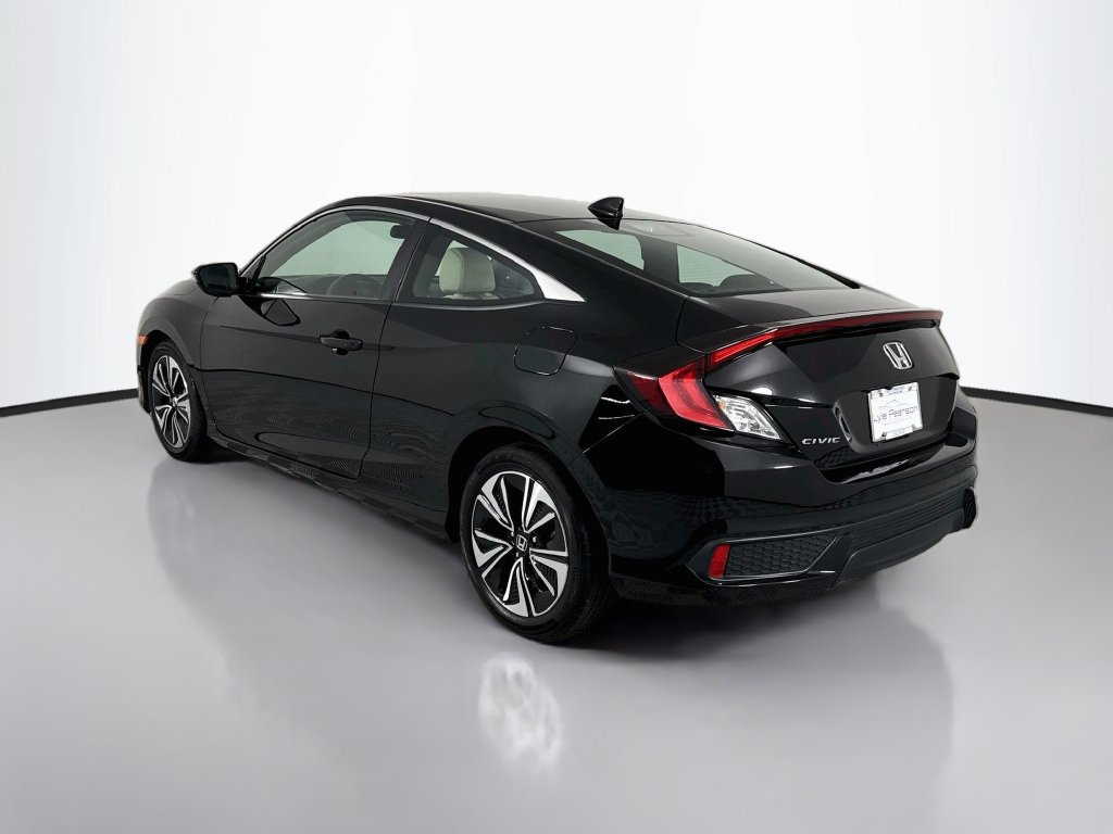 Used 2018 Honda Civic EX-T image 3