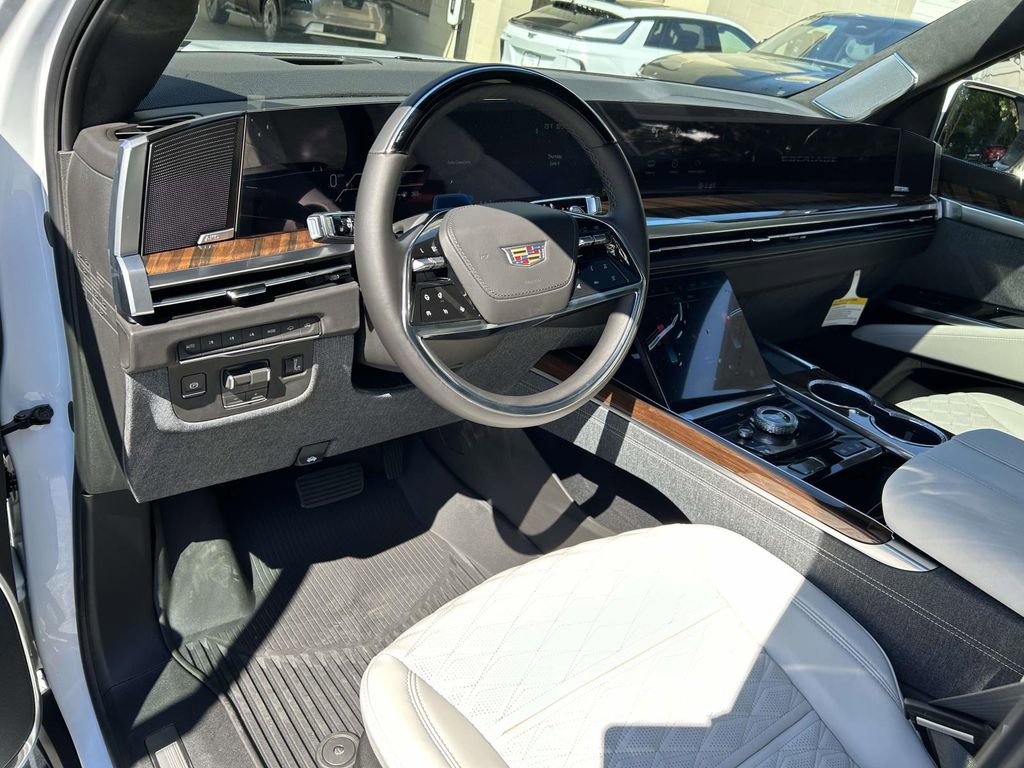 New 2026 Cadillac Escalade ESV Platinum Sport w/ LPO, ONYX Package AWD/4WD image 20