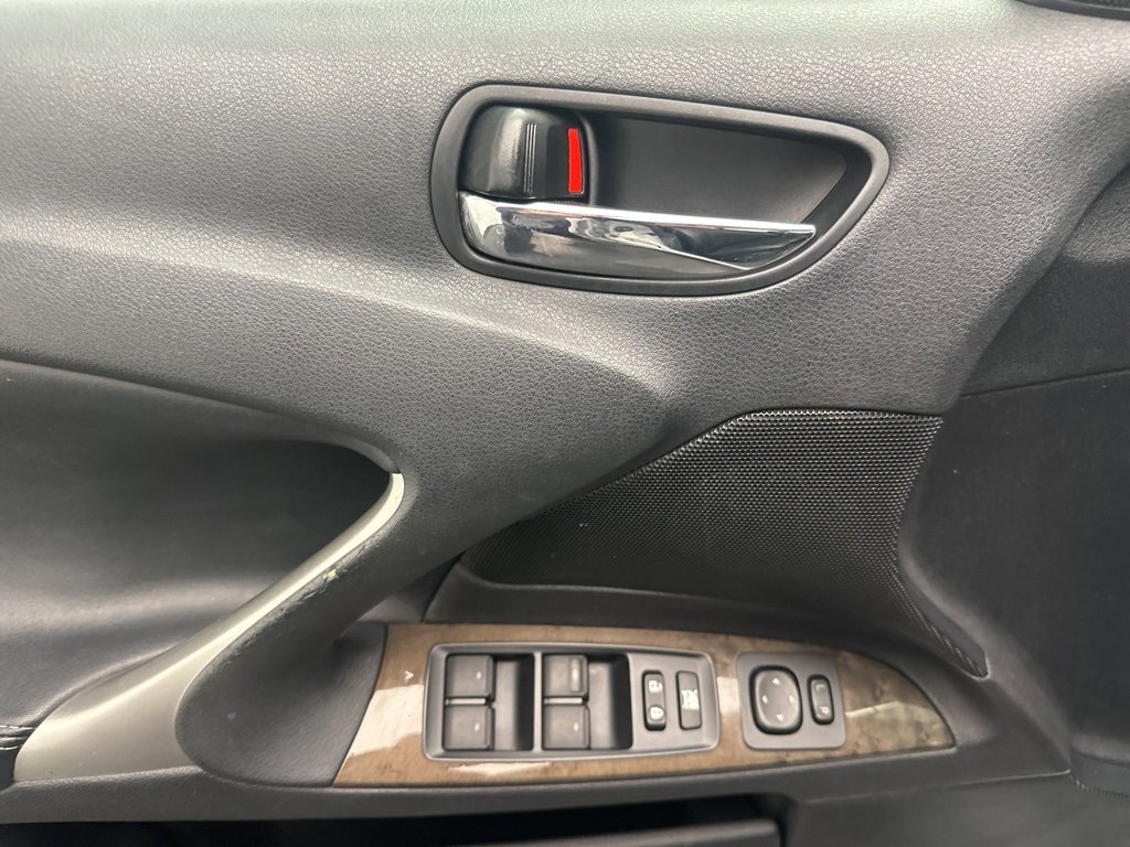 Used 2010 Lexus IS 250 AWD image 23