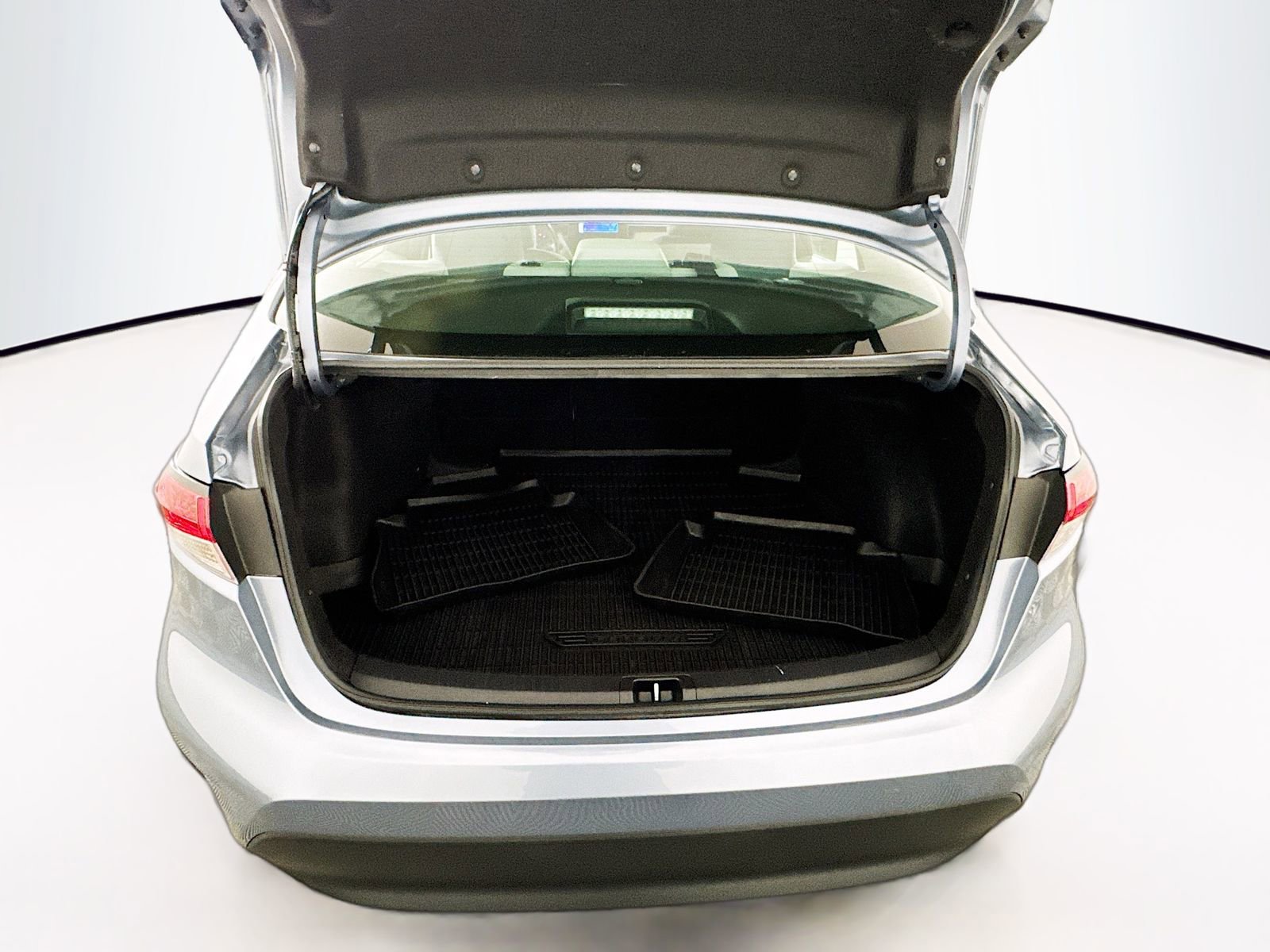 Certified 2024 Toyota Corolla LE image 21