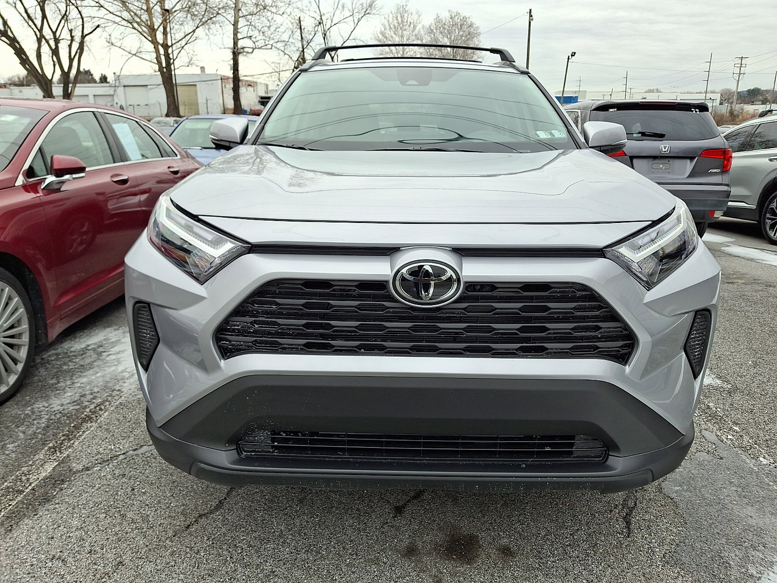 Used 2025 Toyota RAV4 XLE image 3