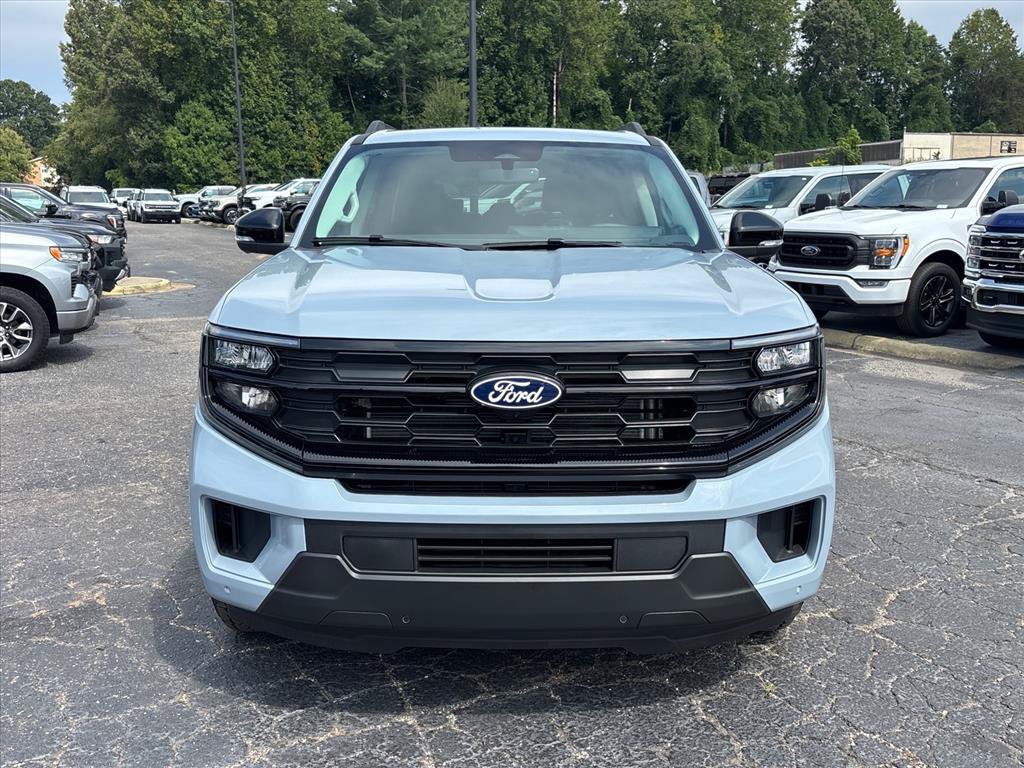 New 2027 Ford Expedition Active AWD/4WD image 2