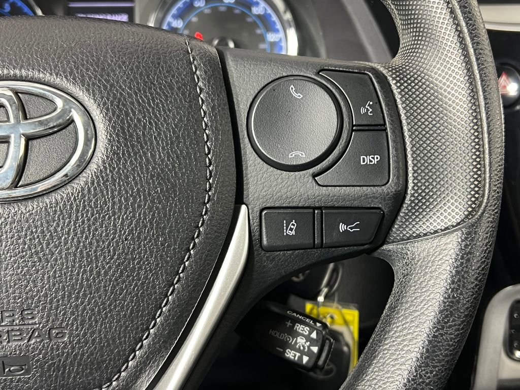 Used 2019 Toyota Corolla LE image 10