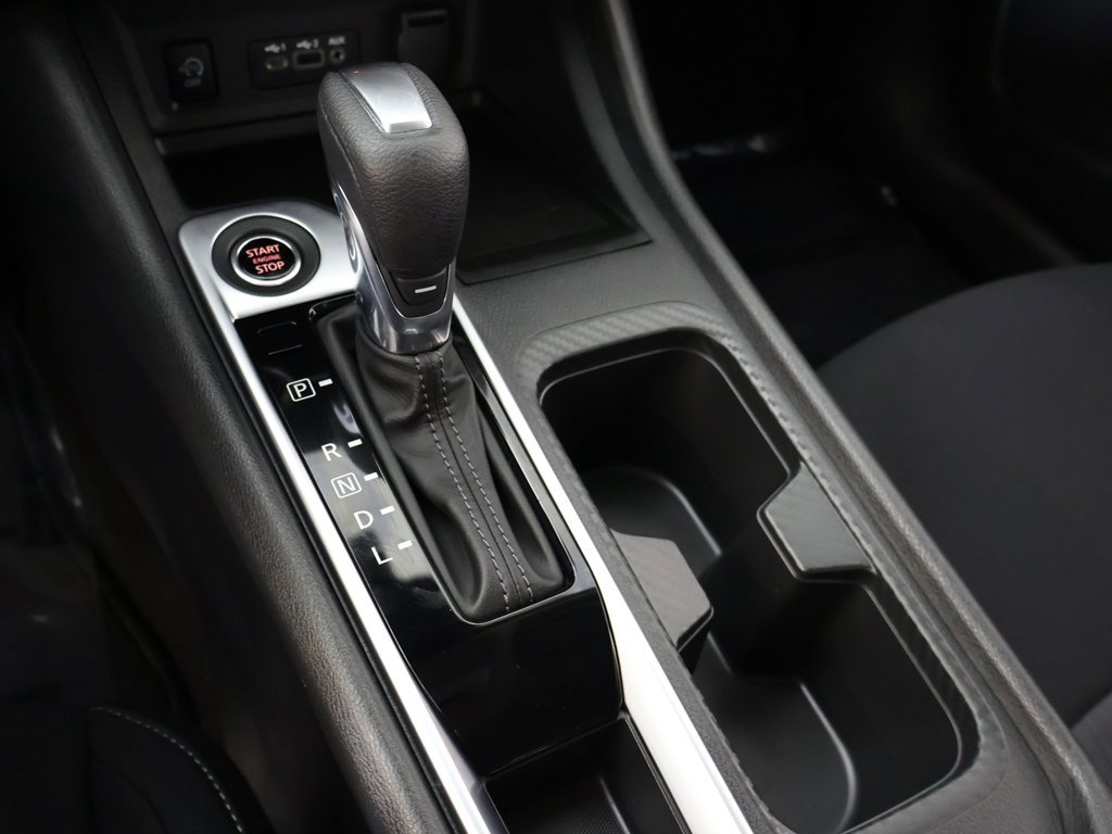 Used 2024 Nissan Sentra SV image 44